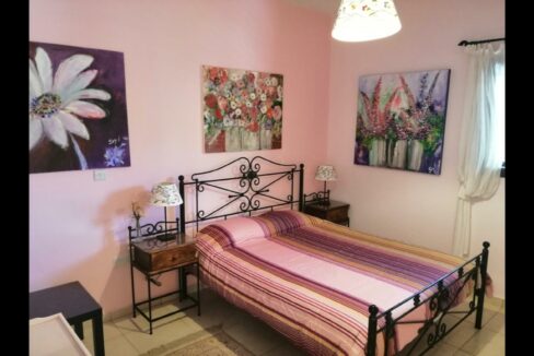 BEDROOM 3 EN SUITE