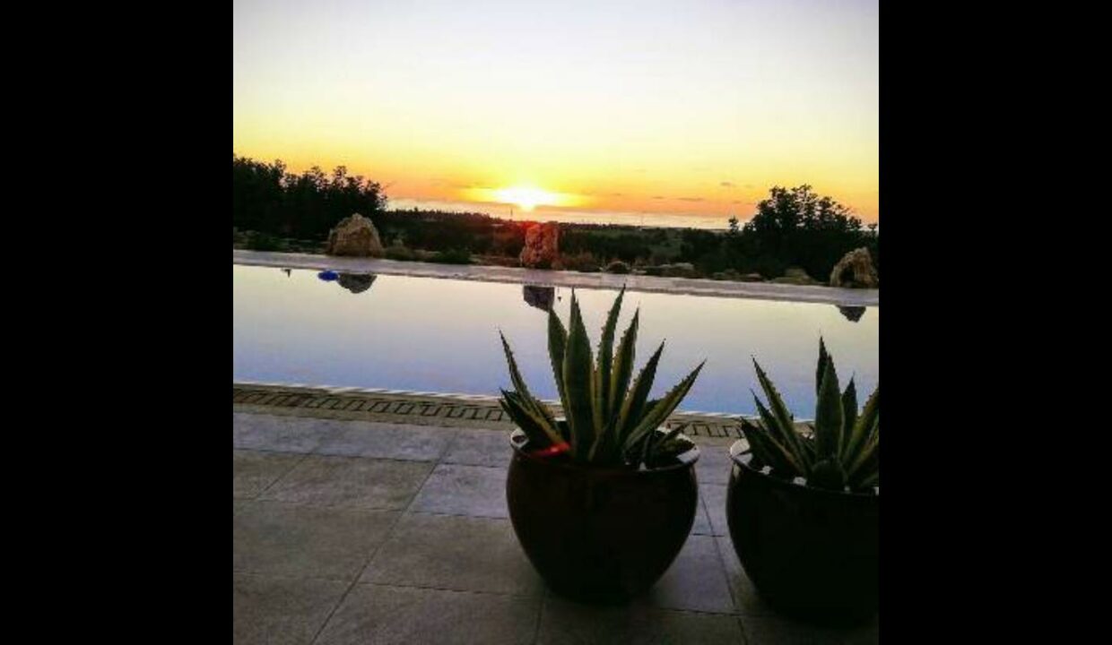 SUNSET E